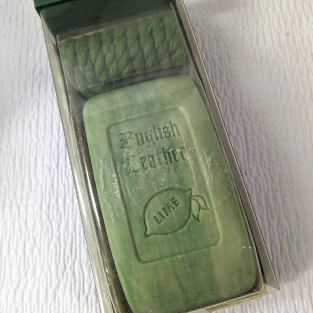 Vintage English Leather Lime Shower Soap On‎ Rope Cord men's green bar soap RARE